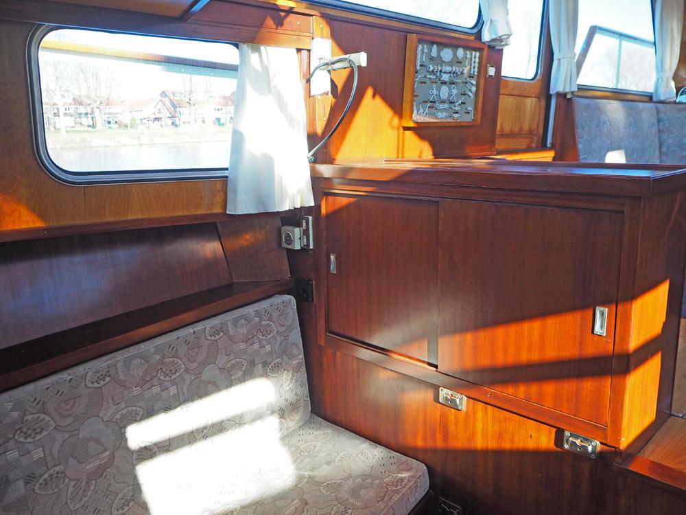 Fore ship, Accommodation